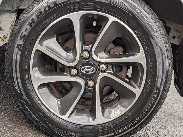 Hyundai I10 1.0 Go SE 5dr White