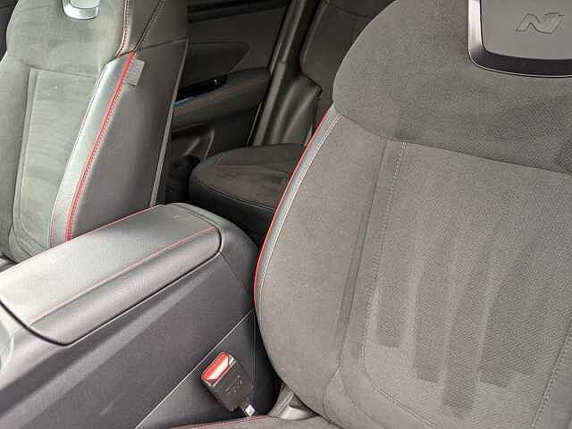 Hyundai TUCSON 1.6 TGDi Hybrid 230 N Line 5dr 2WD Auto Red