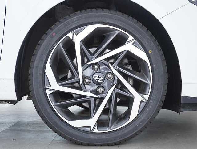 Hyundai i20 1.0 T-GDi MHEV Premium Hatchback 5dr Petrol Hybrid DCT Euro 6 (s/s) (100 ps)