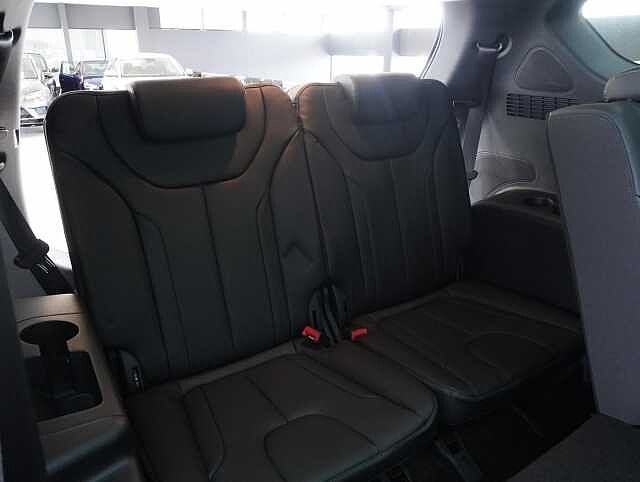 Hyundai SANTA FE 1.6 T-GDi 13.8kWh Ultimate SUV 5dr Petrol Plug-in Hybrid Auto 4WD Euro 6 (s/s) ( White