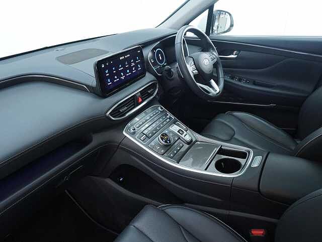 Hyundai SANTA FE 1.6 T-GDi 13.8kWh Ultimate SUV 5dr Petrol Plug-in Hybrid Auto 4WD Euro 6 (s/s) ( White
