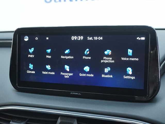 Hyundai SANTA FE 1.6 T-GDi 13.8kWh Ultimate SUV 5dr Petrol Plug-in Hybrid Auto 4WD Euro 6 (s/s) ( White
