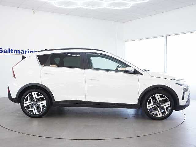 Hyundai BAYON 1.0 T-GDi MHEV Premium SUV 5dr Petrol Hybrid Manual Euro 6 (s/s) (120 ps) Atlas White