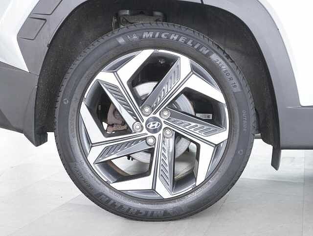 Hyundai TUCSON 1.6 T-GDi 13.8kWh Ultimate SUV 5dr Petrol Plug-in Hybrid Auto 4WD Euro 6 (s/s) ( Shimmering Silver
