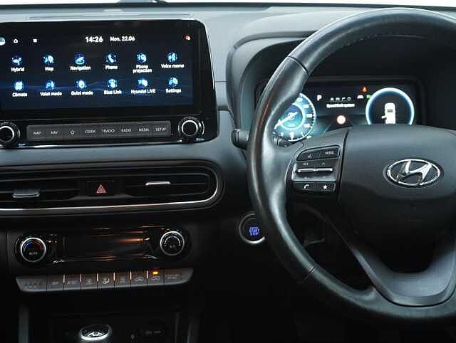 Hyundai KONA 1.6 h-GDi Premium SUV 5dr Petrol Hybrid DCT Euro 6 (s/s) (141 ps)