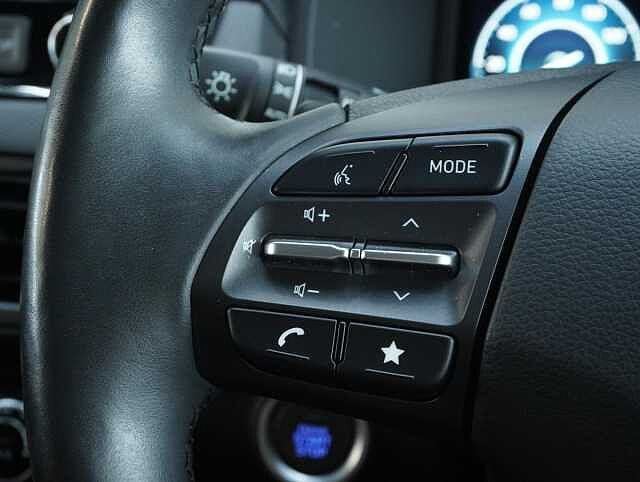 Hyundai KONA 1.6 h-GDi Premium SUV 5dr Petrol Hybrid DCT Euro 6 (s/s) (141 ps)