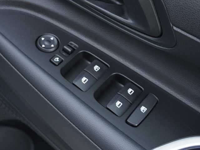 Hyundai BAYON 1.0 T-GDi MHEV SE Connect SUV 5dr Petrol Hybrid DCT Euro 6 (s/s) (100 ps)