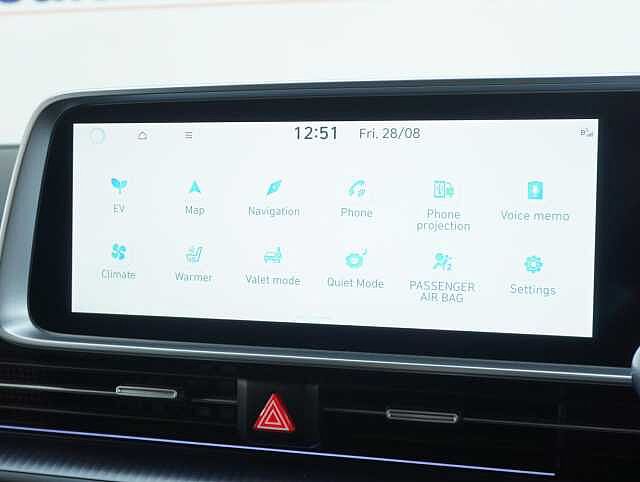 Hyundai IONIQ 6 77.4kWh Premium Saloon 4dr Electric Auto (228 ps) Serenity White