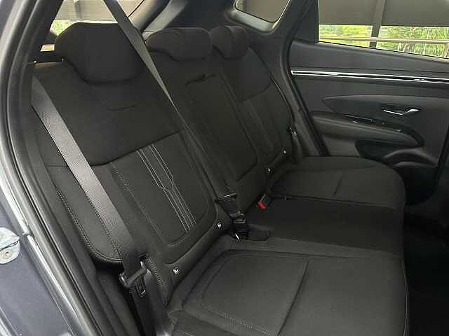 Hyundai TUCSON 1.6 h T-GDi SE Connect SUV 5dr Petrol Hybrid Auto Euro 6 (s/s) (230 ps) Dark Knight Grey
