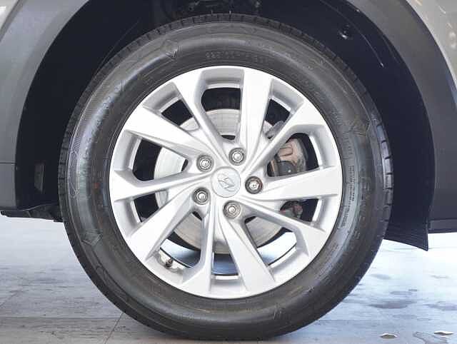 Hyundai TUCSON 1.6 GDi SE Nav SUV 5dr Petrol Manual Euro 6 (s/s) (132 ps) Olivine Grey