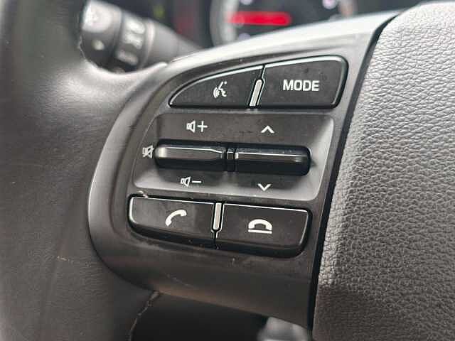 Hyundai I10 1.0 MPi SE Connect 5dr Red
