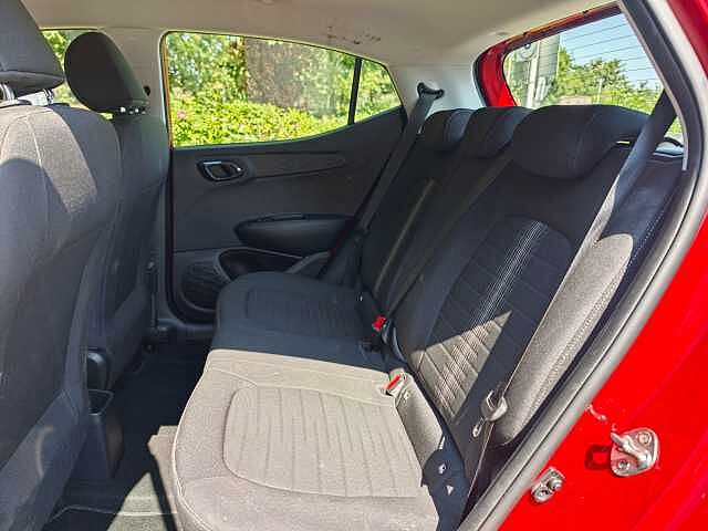 Hyundai i10 1.0 MPi SE Connect 5dr