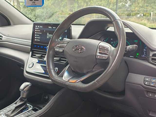 Hyundai IONIQ 1.6 GDi Plug-in Hybrid Premium SE 5dr DCT Grey