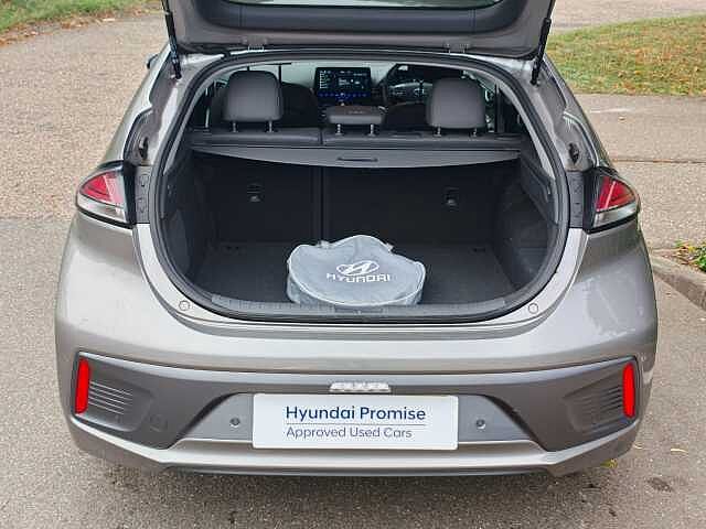 Hyundai IONIQ 1.6 GDi Plug-in Hybrid Premium SE 5dr DCT Grey