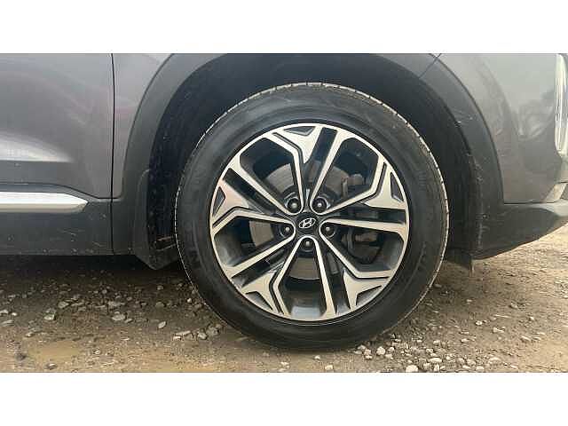 Hyundai SANTA FE SANTA FE 2.2 CRDi Ultimate 5dr 4WD Auto Grey