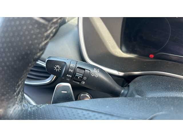 Hyundai SANTA FE SANTA FE 1.6 TGDi Plug-in Hybrid Ultimate 5dr 4WD Auto Silver