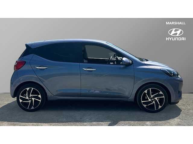 Hyundai i10 i10 5Dr HAT 1.2 MPi 79ps Premium NAV AU