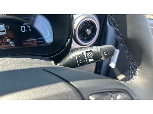 Hyundai i10 i10 5Dr HAT 1.2 MPi 79ps Premium NAV AU