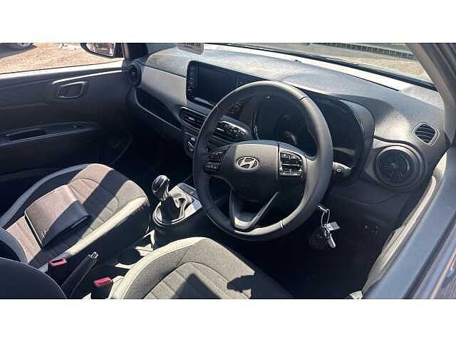 Hyundai i10 i10 5Dr HAT 1.0 MPi 67ps Advance Plus Pack AU
