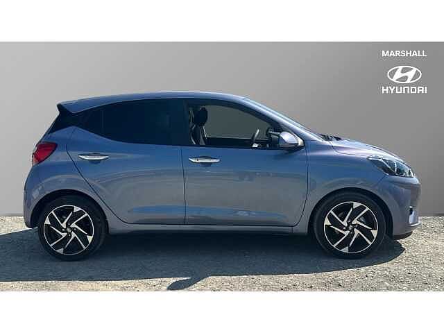 Hyundai i10 i10 5Dr HAT 1.2 MPi 79ps Premium NAV AU