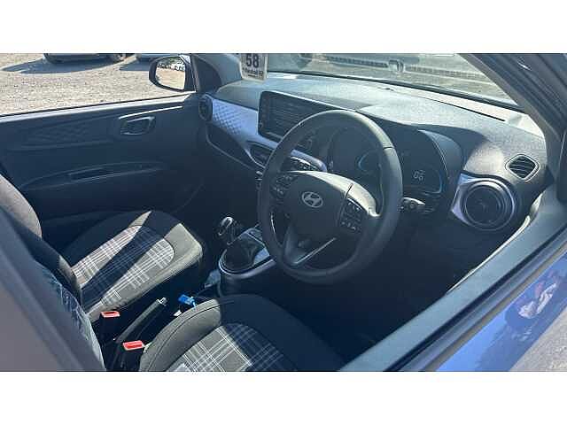 Hyundai i10 i10 5Dr HAT 1.2 MPi 79ps Premium NAV AU