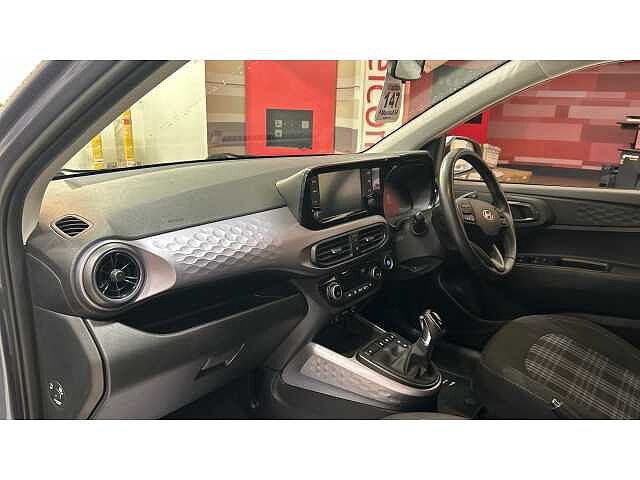 Hyundai I10 I10 1.0 MPi Premium 5dr Auto BLUE