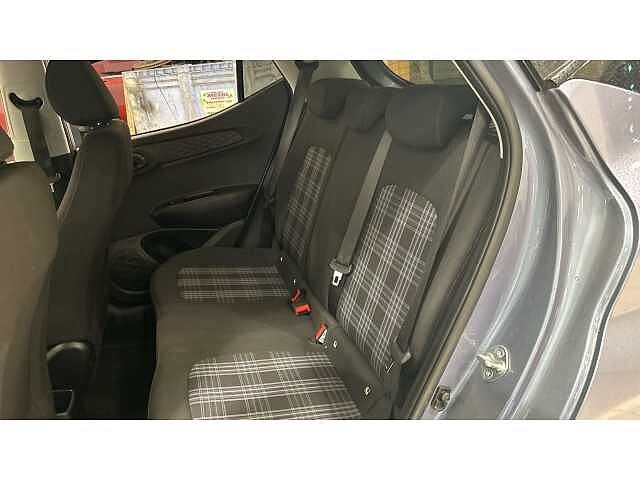 Hyundai I10 I10 1.0 MPi Premium 5dr Auto BLUE