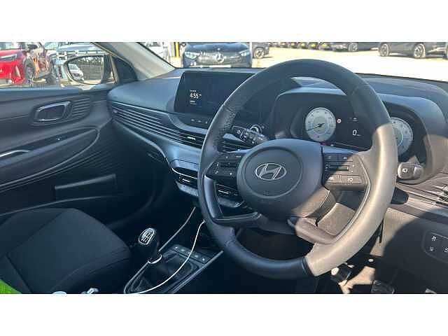 Hyundai Bayon Bayon HAT 1.0 T-gdi 90PS Tech Line