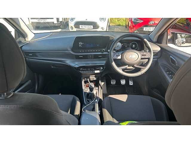 Hyundai Bayon Bayon HAT 1.0 T-gdi 90PS Tech Line