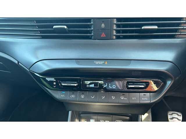 Hyundai Bayon Bayon HAT 1.0 T-gdi 90PS Tech Line