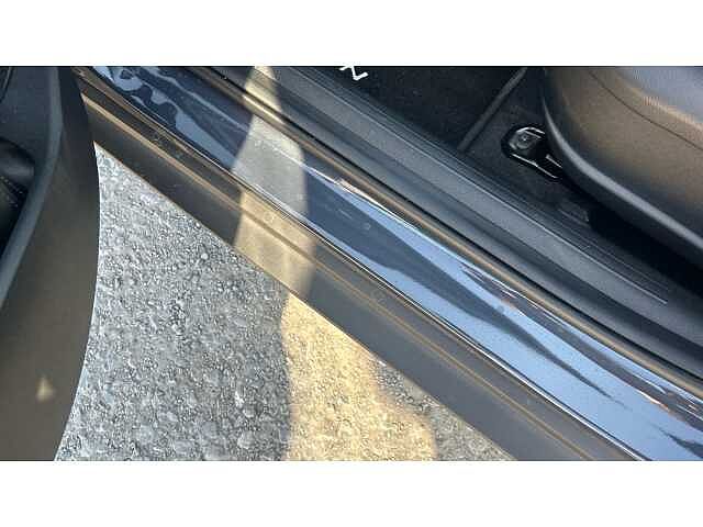 Hyundai Bayon Bayon HAT 1.0 T-gdi 90PS Tech Line