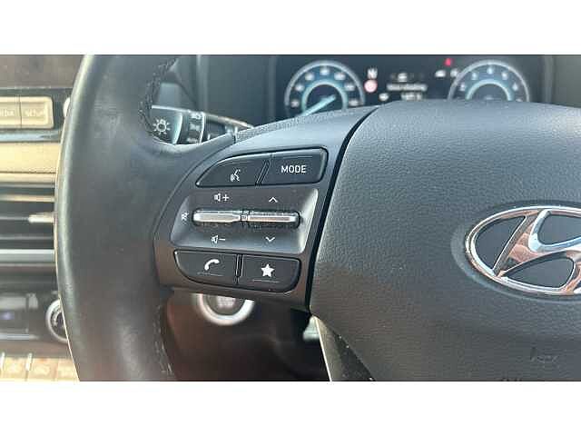 Hyundai KONA KONA 1.0 TGDi 48V MHEV Premium 5dr RED