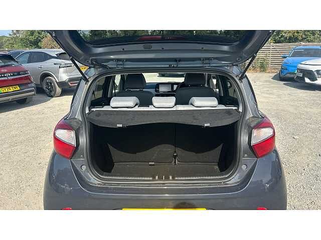 Hyundai i10 I10 1.0 MPi Premium 5dr Auto