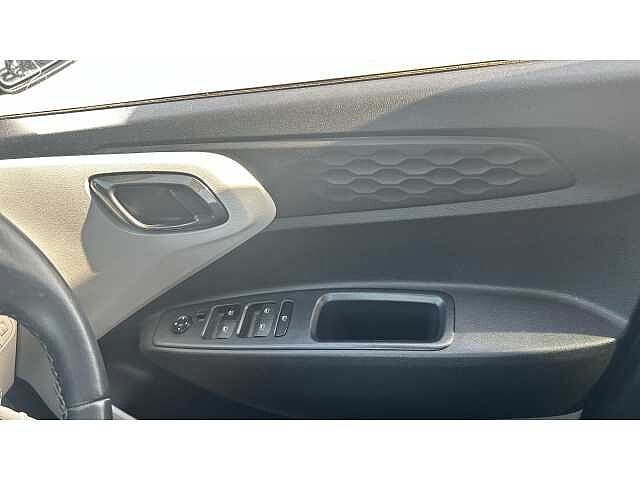 Hyundai i10 I10 1.0 MPi Premium 5dr Auto