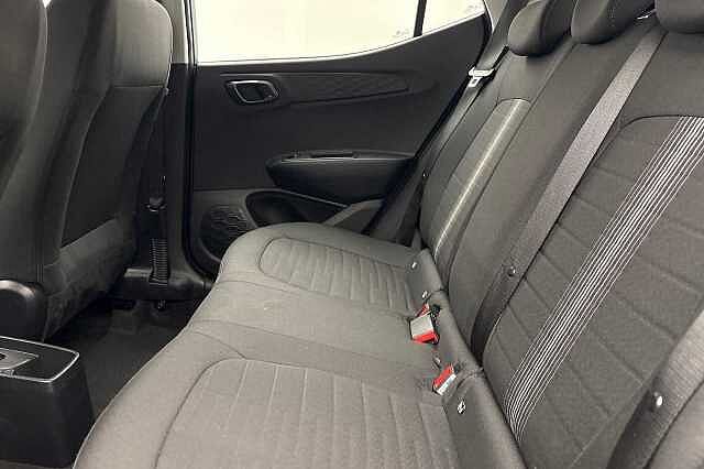 Hyundai I10 ADVANCE Green