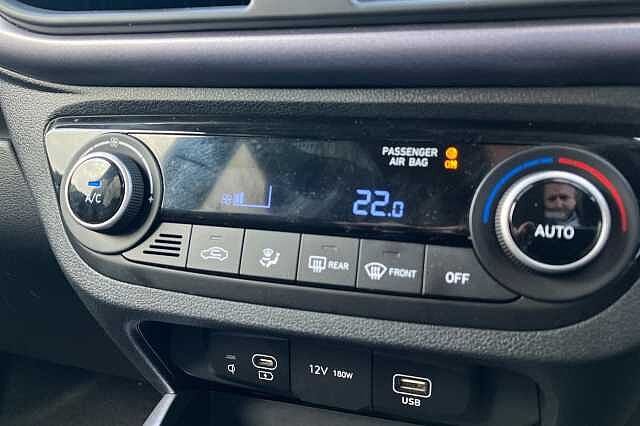 Hyundai I10 PREMIUM White