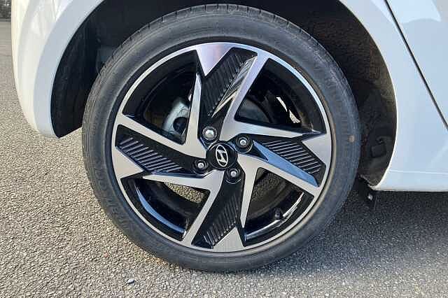 Hyundai I10 PREMIUM White