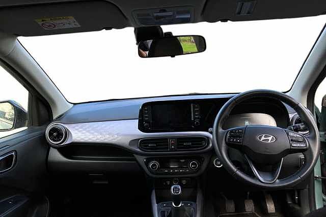 Hyundai I10 PREMIUM Green