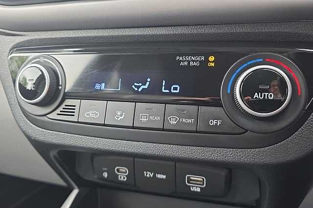 Hyundai i10 PREMIUM