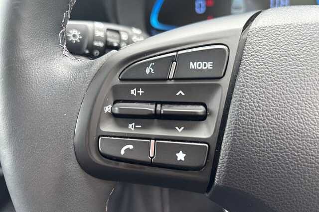 Hyundai I10 PREMIUM White