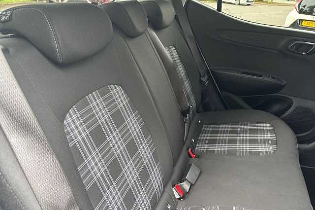 Hyundai I10 PREMIUM White