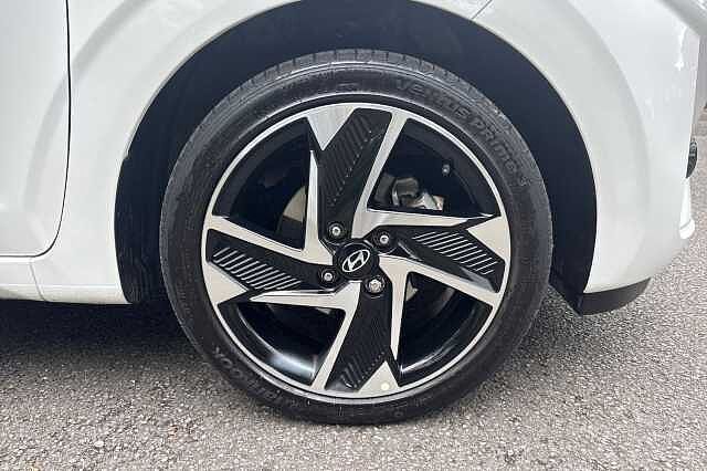 Hyundai I10 PREMIUM White