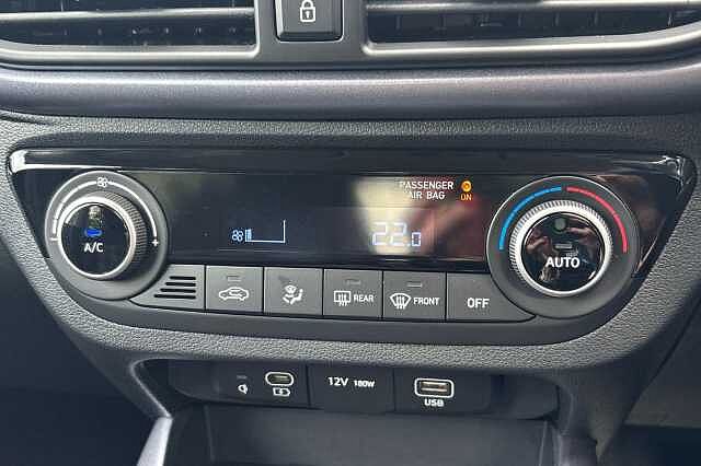 Hyundai i10 PREMIUM
