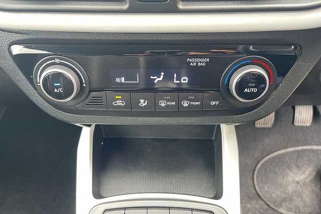 Hyundai i10 MPI PREMIUM
