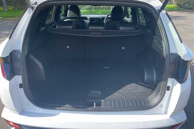 Hyundai TUCSON T-GDI N LINE S White