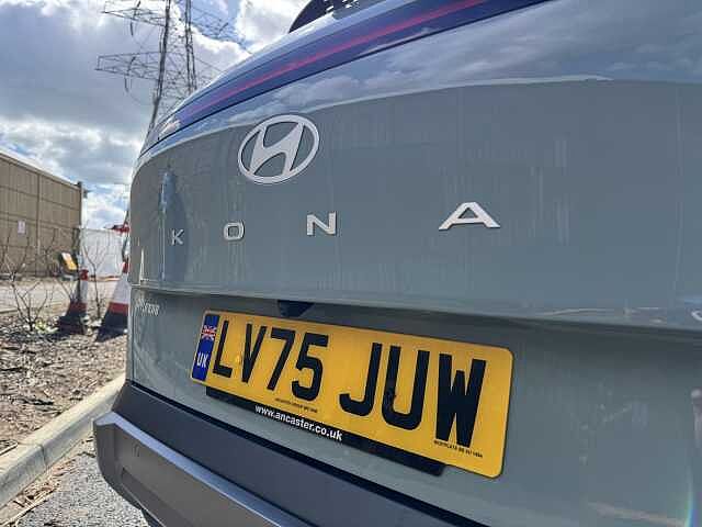 Hyundai KONA 1.0T 100 Advance 5dr