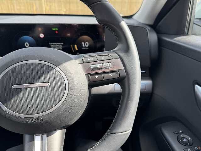 Hyundai KONA 1.0T 100 Advance 5dr
