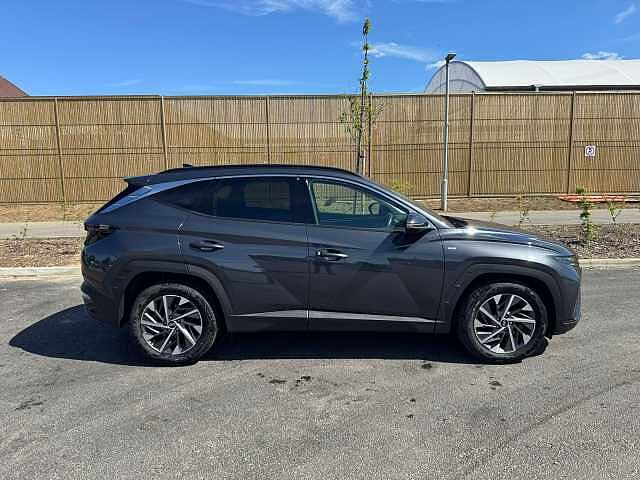 Hyundai TUCSON 1.6 TGDi 48V MHD Premium 5dr 2WD DCT