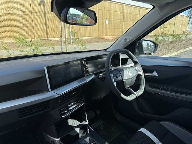 Vauxhall Frontera 83kW GS 44kWh 5dr Auto