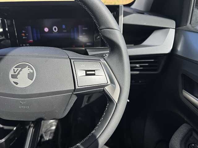 Vauxhall Frontera 83kW GS 44kWh 5dr Auto